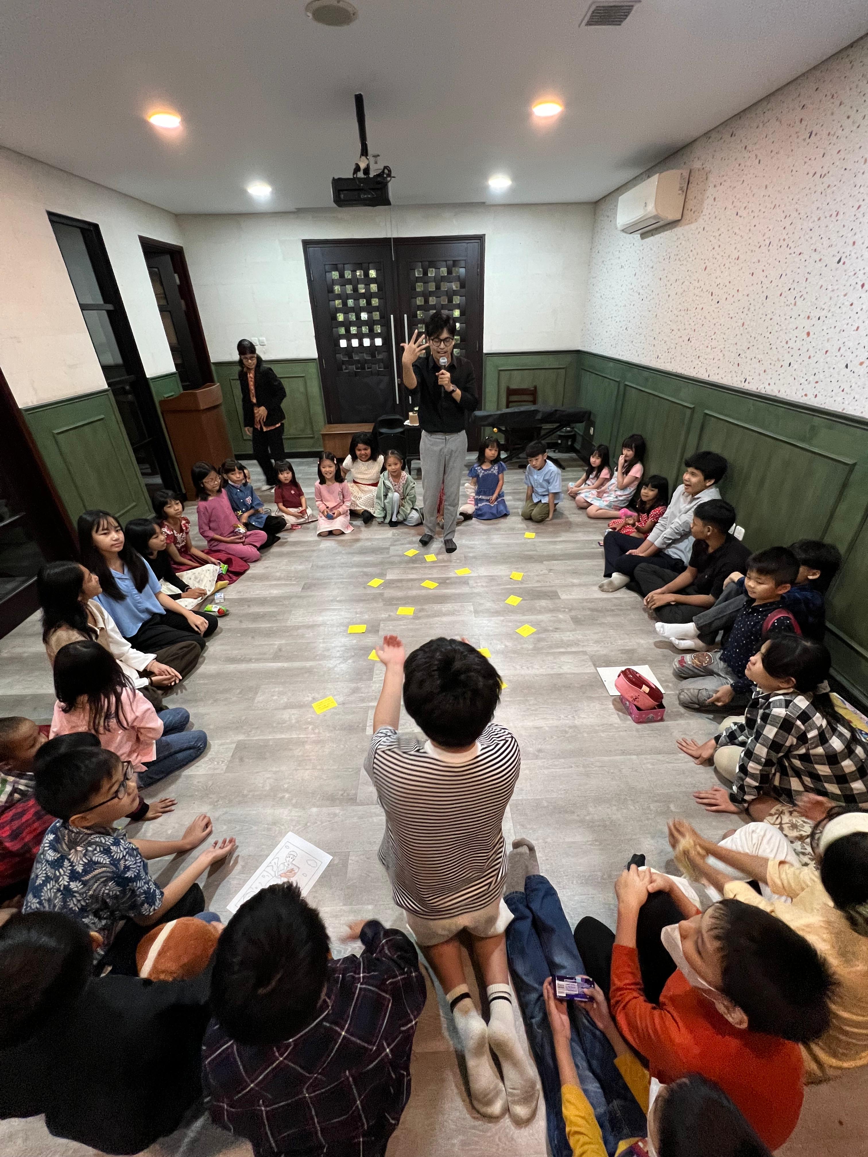 Praise & Worship Ceria Sekolah Minggu — Sekolah Minggu Gereja Berea Sungrak Indonesia
